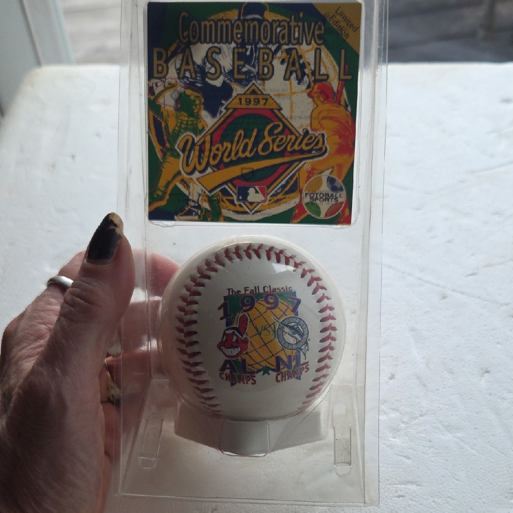 Commemorative Baseball World Series 1997 Cleveland Indians